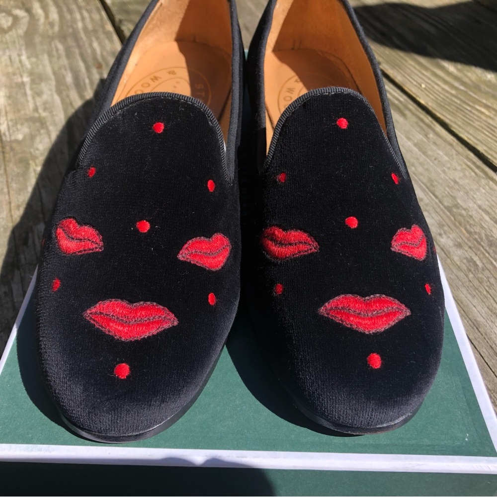 Stubbs & Wootton Black Velvet Loafers with Red Lip Embroidery